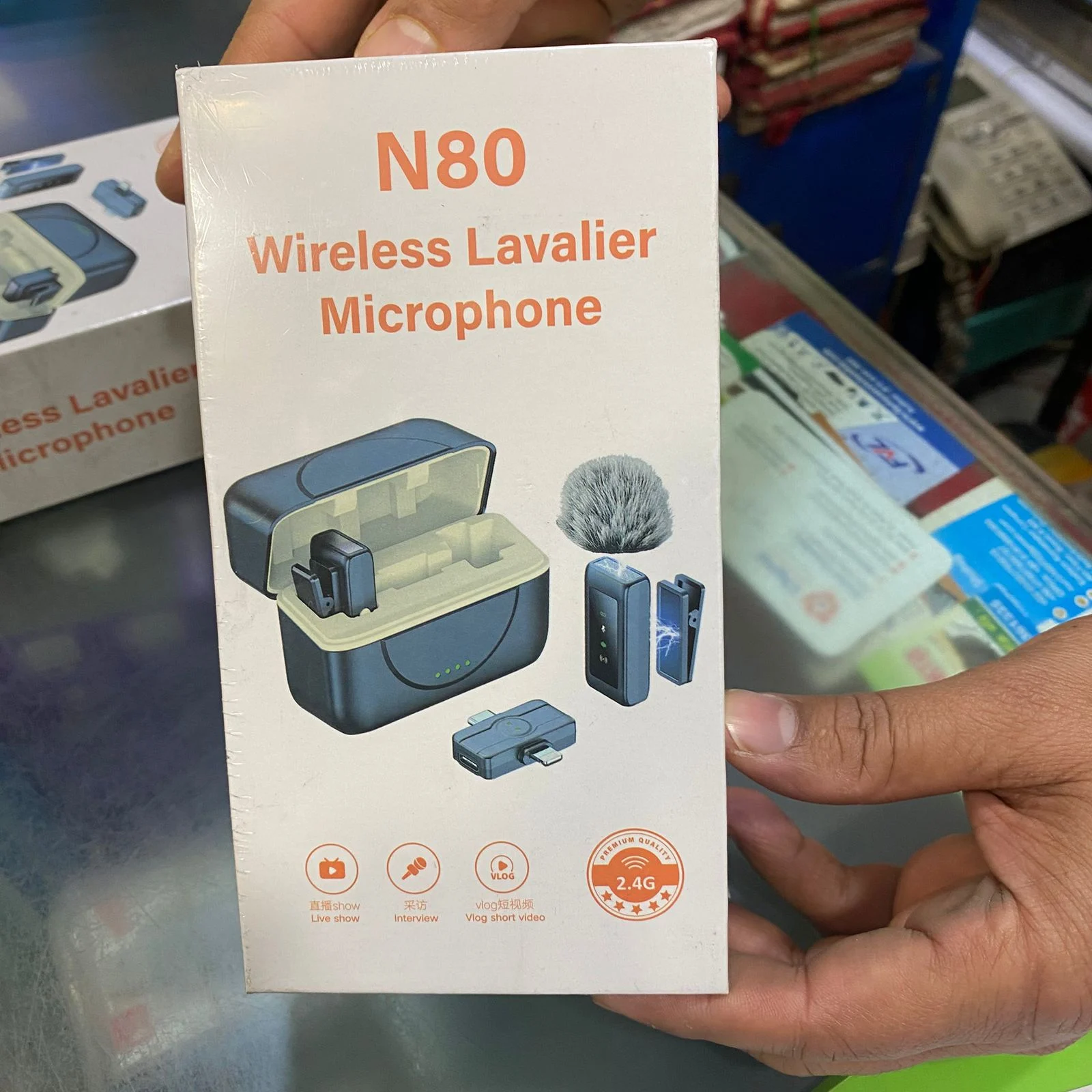 N80 Wireless Lavalier Microphone