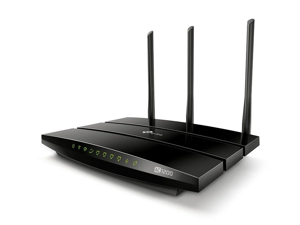 AC1200 Wireless MU-MIMO Gigabit Router C6 - Image 4