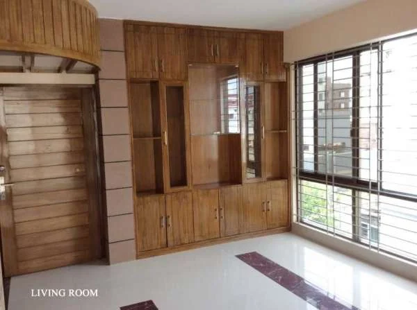 2000sft south facing flat at Bashundhar